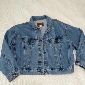 Authentic Vintage Levi’s Denim Jacket SZ Large